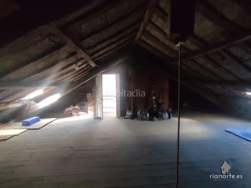 Foto 8e4d0214-62cc-435e-afc9-cf4707548f48. Casa adossada a La Felguera Langreo