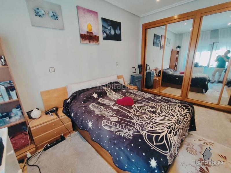 Foto 374520f9-afef-45ac-a097-cb1d73773e58. Piso  de 3 dormitorios y un baño en ciaño en tras el canto . para entrar a vivir !! en Langreo