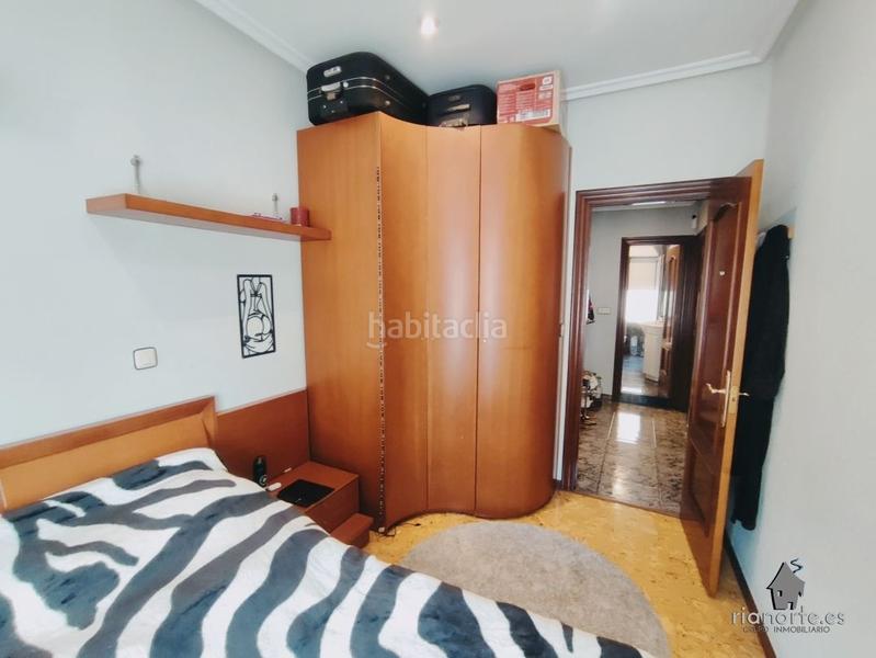 Foto 669debef-4670-411e-b1f9-48d477a03b96. Piso  de 3 dormitorios y un baño en ciaño en tras el canto . para entrar a vivir !! en Langreo