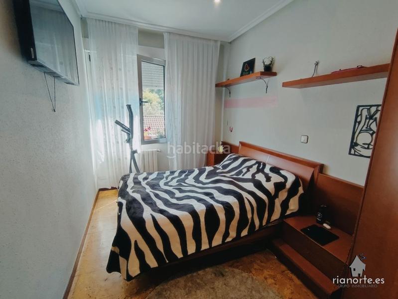 Foto 83dd0ace-eb8f-4338-91ad-ecae875423d6. Piso  de 3 dormitorios y un baño en ciaño en tras el canto . para entrar a vivir !! en Langreo