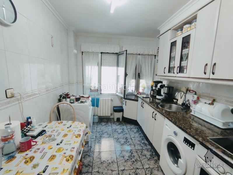 Foto afb3ef75-6cc4-48d3-9d1a-f7b44eab87b5. Piso  de 3 dormitorios y un baño en ciaño en tras el canto . para entrar a vivir !! en Langreo