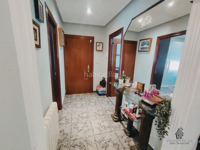 Foto de71a662-ebc4-4105-8ed2-cbb81209f604. Piso  de 3 dormitorios y un baño en ciaño en tras el canto . para entrar a vivir !! en Langreo