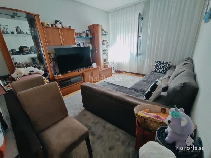 Foto f72bac1c-a0f3-4134-bc1b-5a2b2d82fe4a. Piso  de 3 dormitorios y un baño en ciaño en tras el canto . para entrar a vivir !! en Langreo