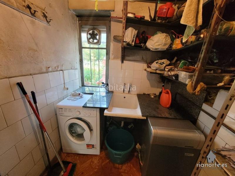Foto 9ffb4b16-137d-493c-ba1e-7183db9d43dc. Casa  independiente de planta baja y piso con terreno . infórmese sin compromiso !! en Langreo