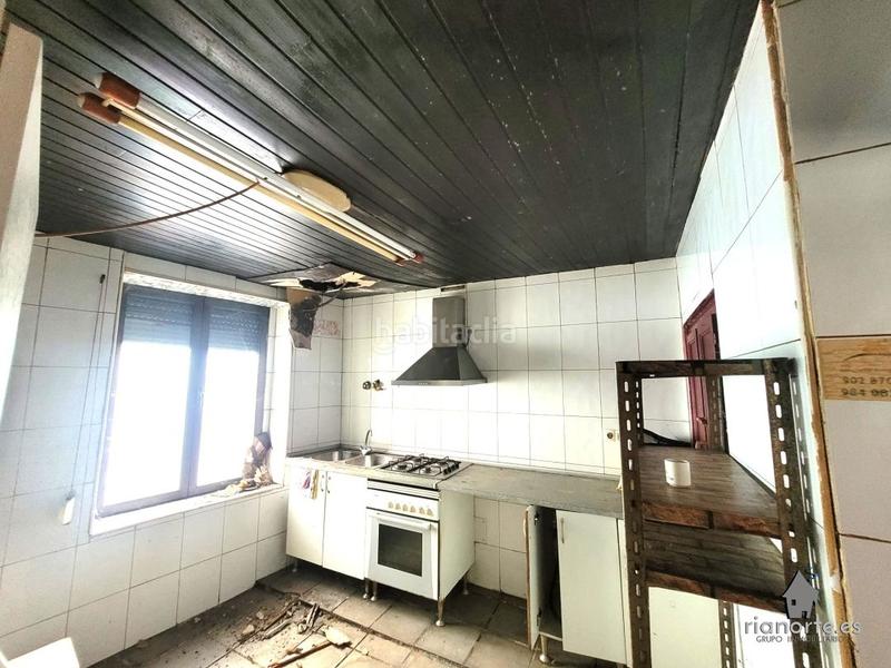 Foto 405bf202-b167-4def-8e34-d45bd3123f07. Alquiler local comercial bar en La Felguera en alquiler. infórmese !! en Langreo