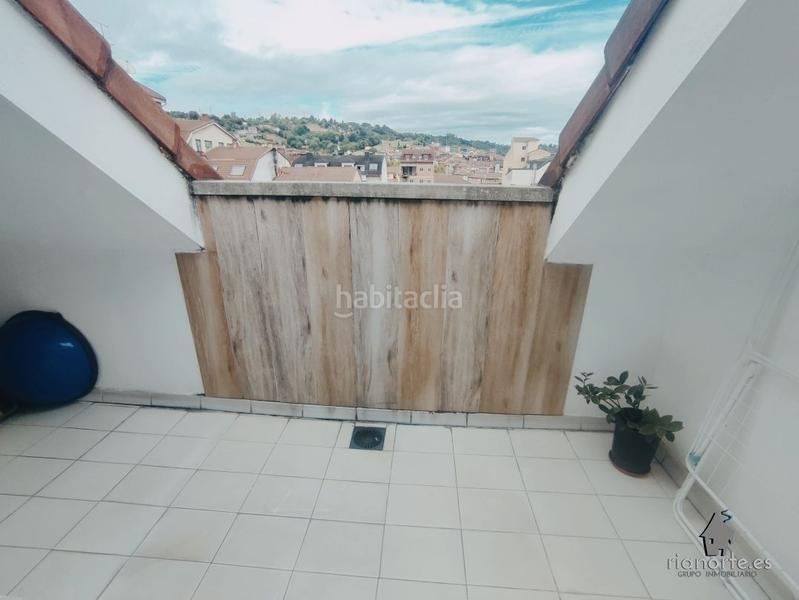 Foto f49db0ab-ae9c-4faf-8602-393a4e58ed72. Appartamento con riscaldamento in La Felguera Langreo
