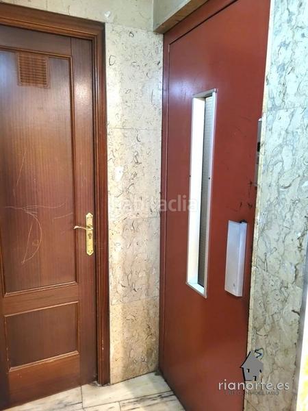 Foto 321a363c-66fc-4bc8-b8a9-ffffa12ecefc. Appartamento con riscaldamento in La Felguera Langreo