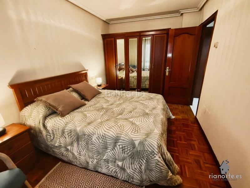 Foto c09a8577-ac15-47f4-82eb-df1783888d54. Rent flat with heating in Sama Langreo