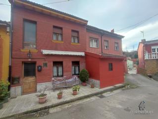 Affitto Casa a schiera  Calle la cahecia. Se alquila casa en barros de 3 dormitorios,2 baños ,garaje grand