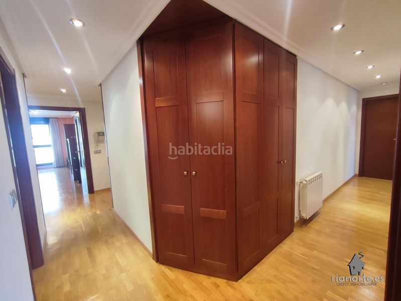 Foto 288d4cb2-ad94-4252-b26c-7224c060f37e. Pis amb calefacció aparcament a La Felguera Langreo