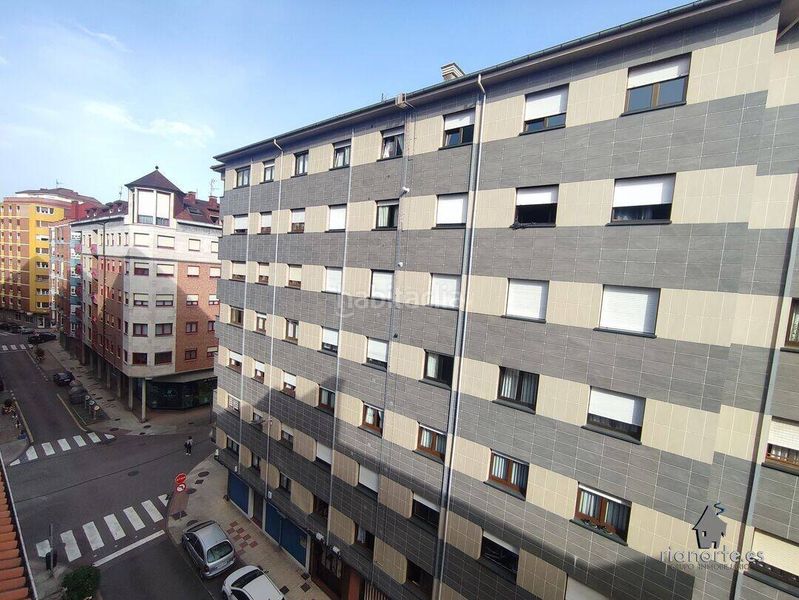 Foto 33413e89-c8e3-4c17-a8ba-112c56800064. Pis amb calefacció aparcament a La Felguera Langreo