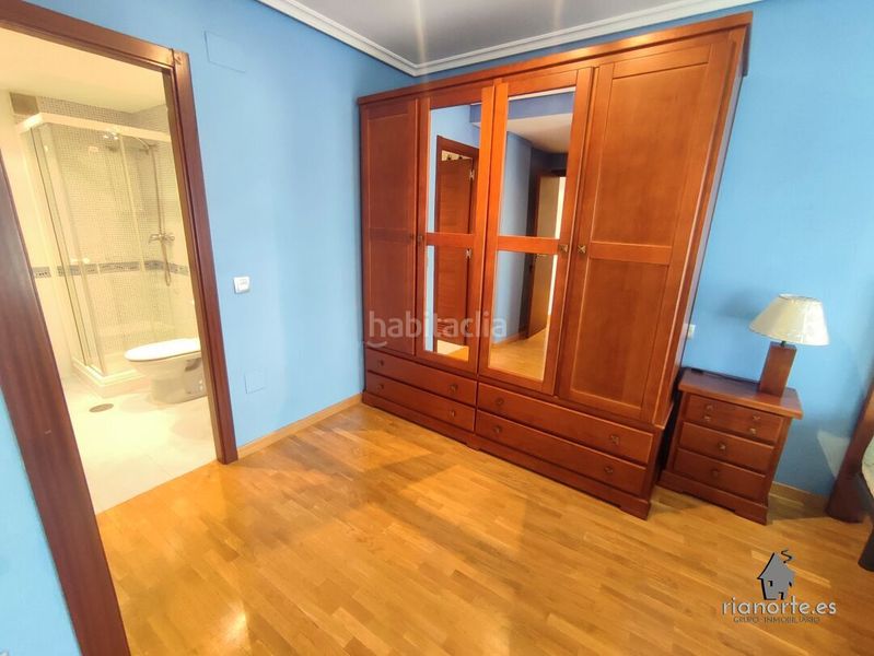 Foto 5a21ef35-b4de-4f8f-b778-eb774fc651d6. Pis amb calefacció aparcament a La Felguera Langreo