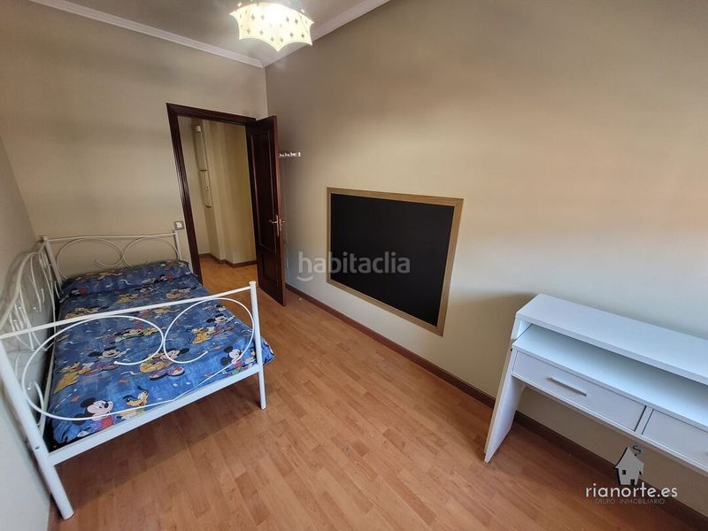 Foto 3dbe8e9d-5691-4edc-bc81-a28185bfb9d9. Lloguer pis amb calefacció aparcament a La Felguera Langreo