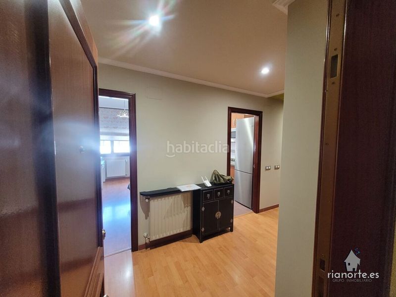 Foto 81df2b57-93ff-4e22-8f42-8fbf7832d475. Lloguer pis amb calefacció aparcament a La Felguera Langreo
