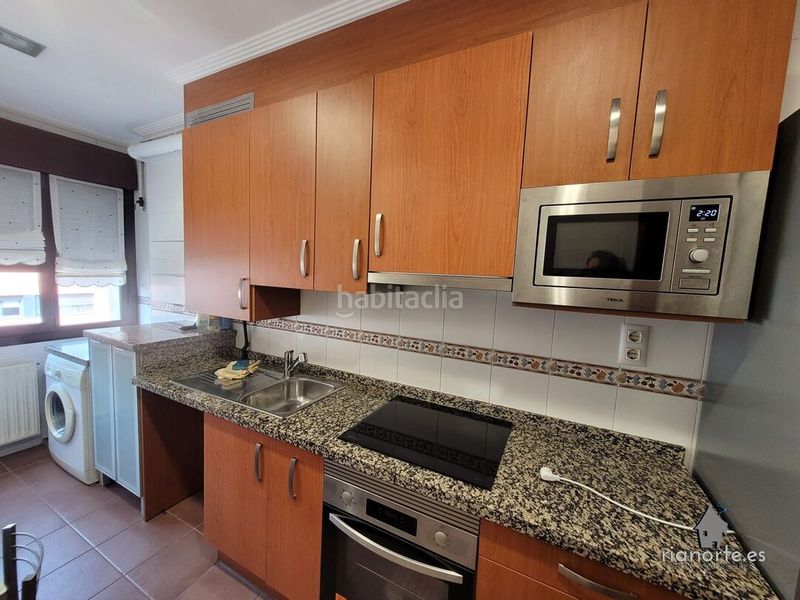 Foto a15071bd-90be-4be6-9392-03bb192a1037. Lloguer pis amb calefacció aparcament a La Felguera Langreo