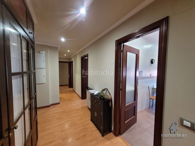 Foto d9c1b0db-91a8-4039-a884-069388c9061e. Lloguer pis amb calefacció aparcament a La Felguera Langreo