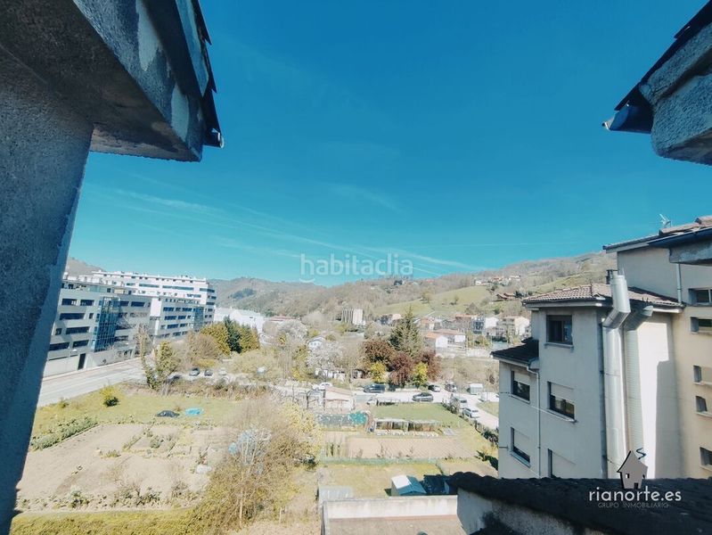 Foto 45b9c884-b9f3-4f18-9a27-f6f4c0a131d4. Pis amb calefacció a Laviana