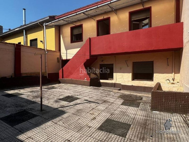 Foto 320c8966-e472-4b18-8f1b-c41ca9940267. Casa adossada amb calefacció a La Felguera Langreo