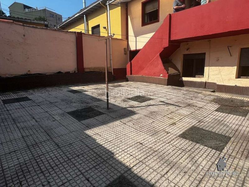 Foto 4be6713b-1563-44cb-91b9-b3d793275abb. Casa adossada amb calefacció a La Felguera Langreo