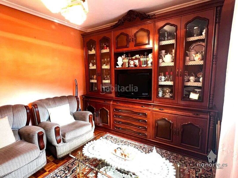 Foto be46c532-c8ea-4bb7-bc10-ea5ba9b232bc. Casa adossada amb calefacció a La Felguera Langreo