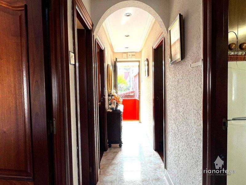 Foto e32cc9a6-cf0e-4967-8688-9e2a3a44d4f1. Casa adossada amb calefacció a La Felguera Langreo