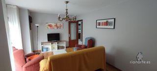 Pis a La Felguera. Piso muy amplio con grandes habitaciones
