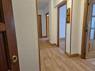 Pis a Ikaztegieta. Piso en ikaztegieta, con 3 habitaciones, sala, cocina, baño y tr