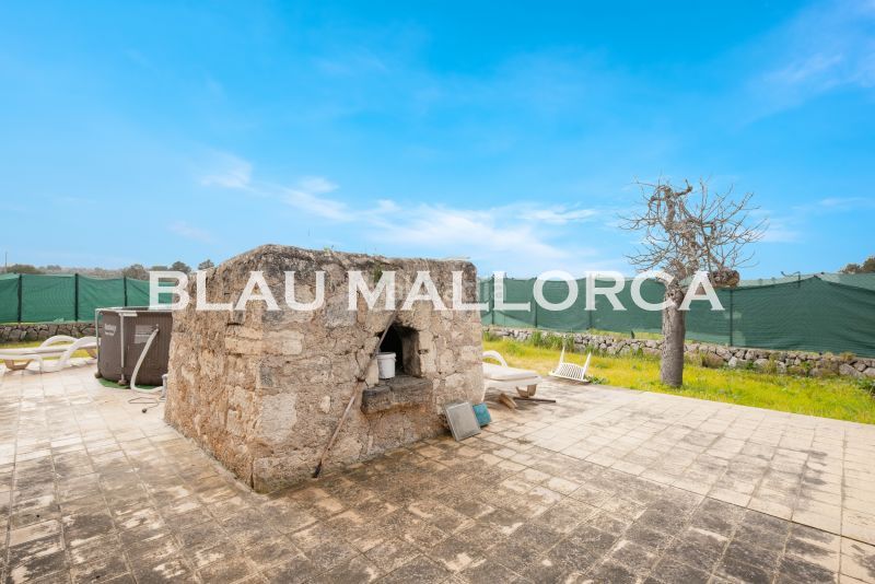 Foto b32cac97-b83d-4106-8f88-6131691cac40. Masia a Manacor centre Manacor