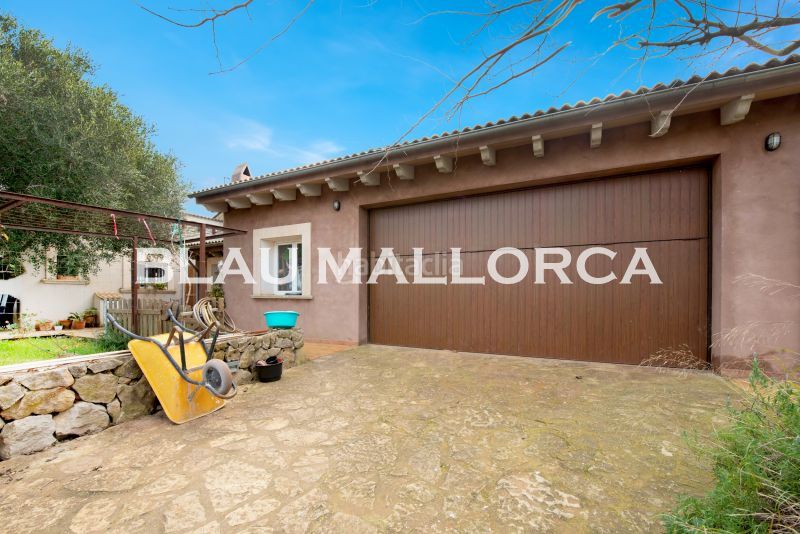 Foto bee9d001-3fbd-428f-9c55-84e0f34837ad. Masia a Manacor centre Manacor