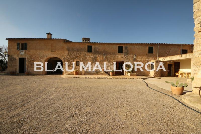 Foto f4bf19bd-b2b0-4424-9890-94dbb4a8753d. Masia a Ariany