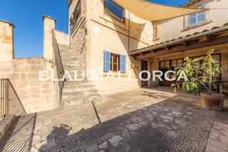 Towny house in Petra. Casa en petra con estilo mallorquãn