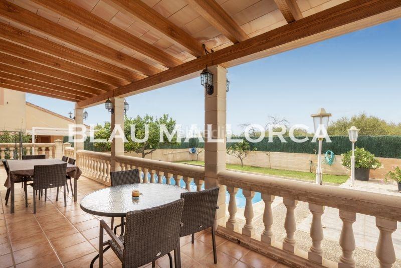 Foto 59f1134d-cffa-456e-8a0c-e3578d7eb281. Maison jumelée dans Cala Millor Son Servera