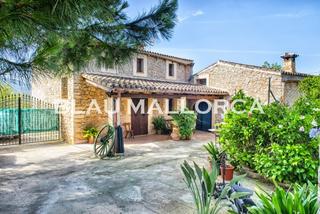 Mas à Sant Llorenç des Cardassar. Finca con buenas vistas en san lorenzo