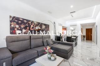 Doppelhaus in Manacor Centre. Planta baja en manacor con terraza reformada