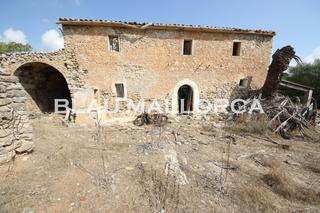 Masia a Son Servera Poble. Finca en son servera