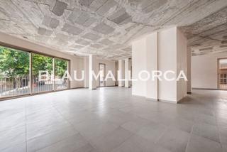 Local commercial à Manacor Centre. Local diãfano en planta piso, nuevo a estrenar