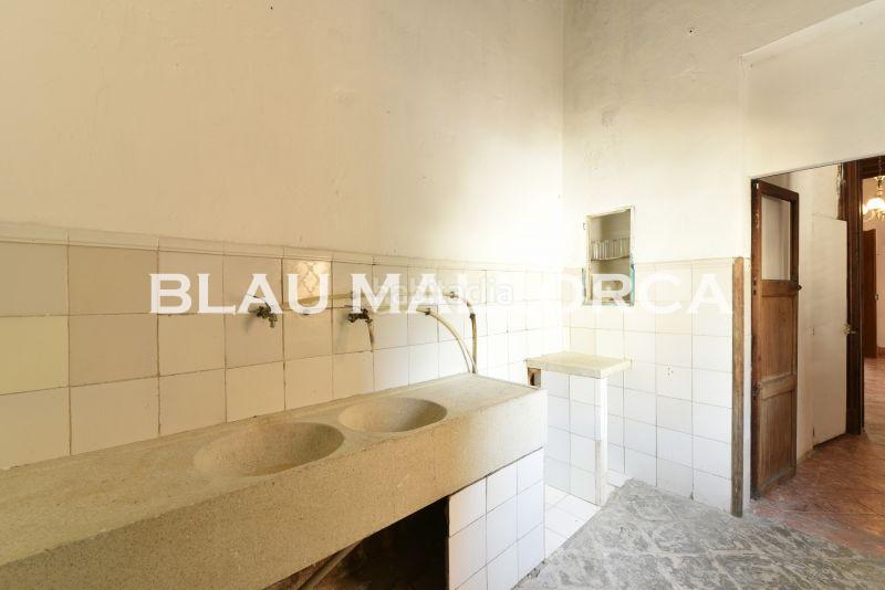 Foto 236670e9-19d3-432a-ab7f-09de0ec1678c. Casa aparellada a Manacor centre Manacor