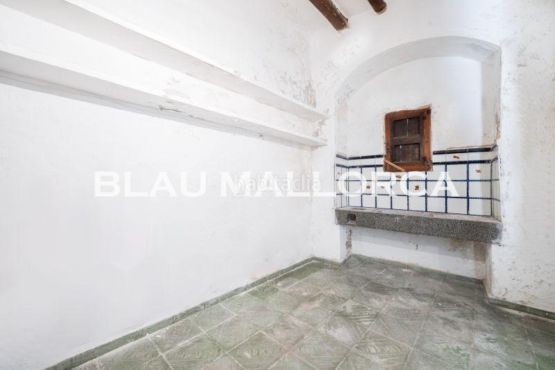 Foto 8808a836-592a-4928-a2d0-53b15eab6d94. Casa aparellada a Felanitx poble Felanitx