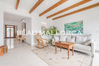 Casa aparellada a Capdepera Poble. Dãplex en capdepera