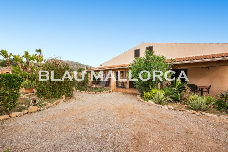Foto db0ea2ac-8a83-4e8f-893a-8fd650a514e3. Masia a Cales de Mallorca Manacor