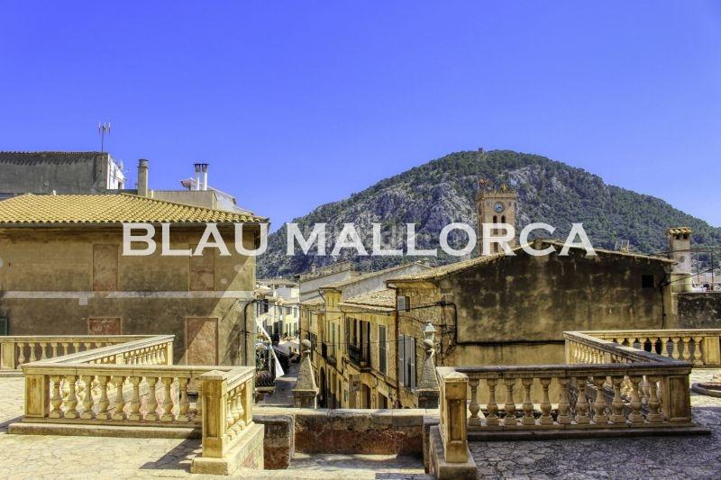 Foto 8e387904-8116-4599-8bd7-b8bb4a7520ed. Casa aparellada a Pollença poble Pollença