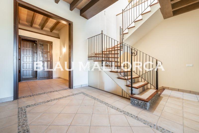 Foto cf7be44e-fc09-414e-90bb-512d78e78b58. Casa bifamiliare in Capdepera poble Capdepera