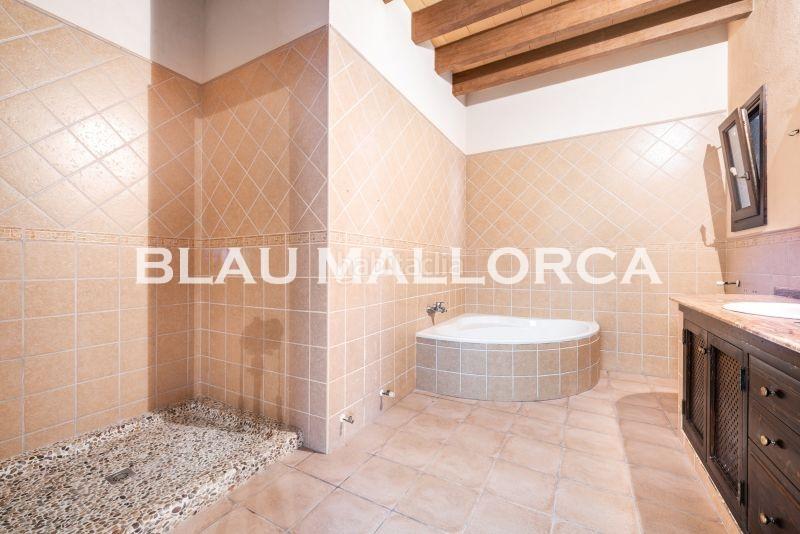 Foto f27aab43-e526-4316-9dc7-6bb5ab5f3252. Casa bifamiliare in Capdepera poble Capdepera