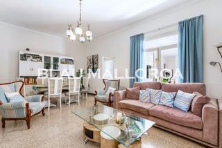 Doppelhaus in Manacor Centre. Vivienda unifamiliar distribuida en dos plantas con terrazas y g