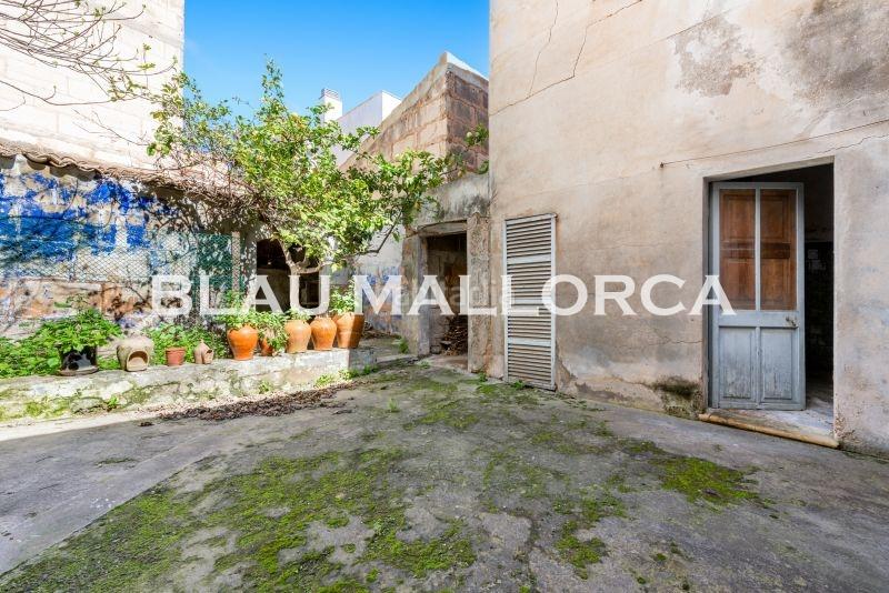 Foto 20ee73c6-60d6-467b-ae3f-2f2f9cfb8d05. Casa bifamiliare in Manacor centre Manacor