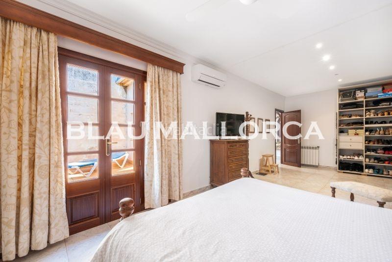 Foto c4f5c75f-0035-4a9d-ab41-0441c2dd09d5. Casa aparellada a Manacor centre Manacor