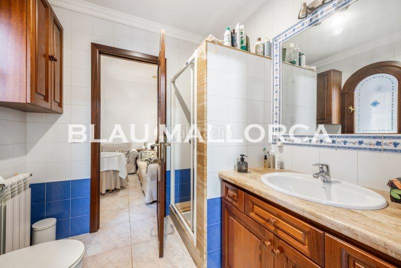 Foto d2934975-bea2-4bb0-a5d1-3ff9d2a8f7e3. Casa aparellada a Manacor centre Manacor