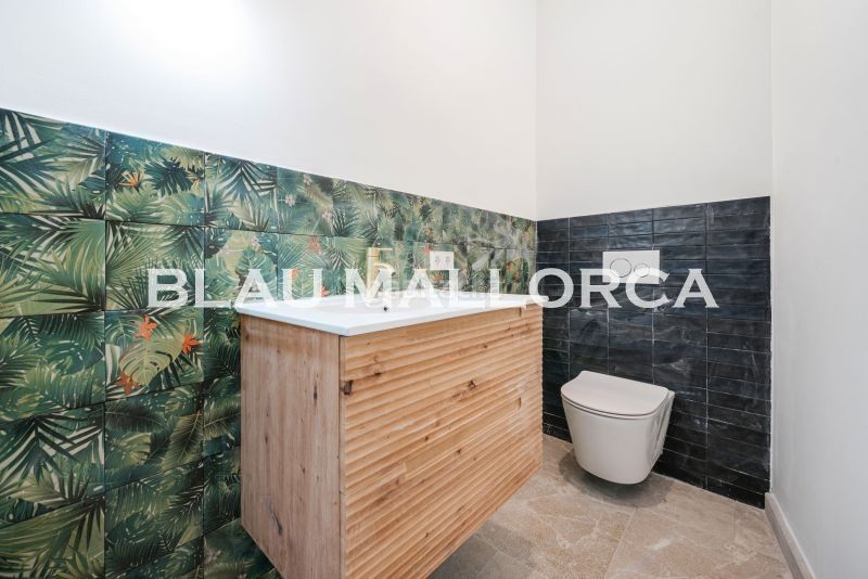 Foto f81ae987-2b47-46da-890b-2f7ece27ee8a. Casa aparellada a Manacor centre Manacor