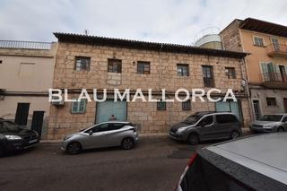 Doppelhaus in Manacor Centre. Local en manacor