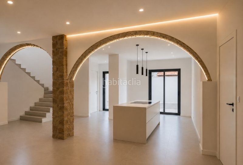 Foto 3087998e-1a68-4982-9d95-db0b577c1e58. Casa amb calefacció aparcament a Canet de Mar